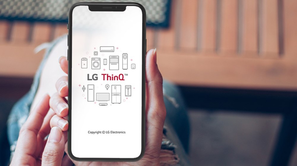 Điều khiển tivi bằng điện thoại với ứng dụng LG ThinQ