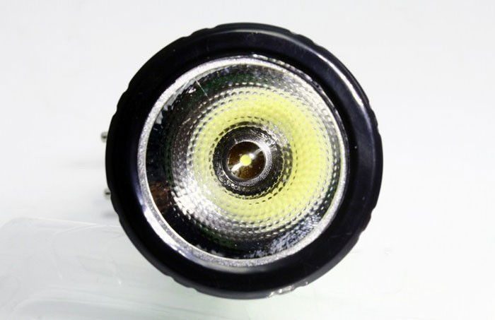 Đèn pin sạc điện Tiross TS-1128 _5 ĐÈN LED CHIẾU SÁNG