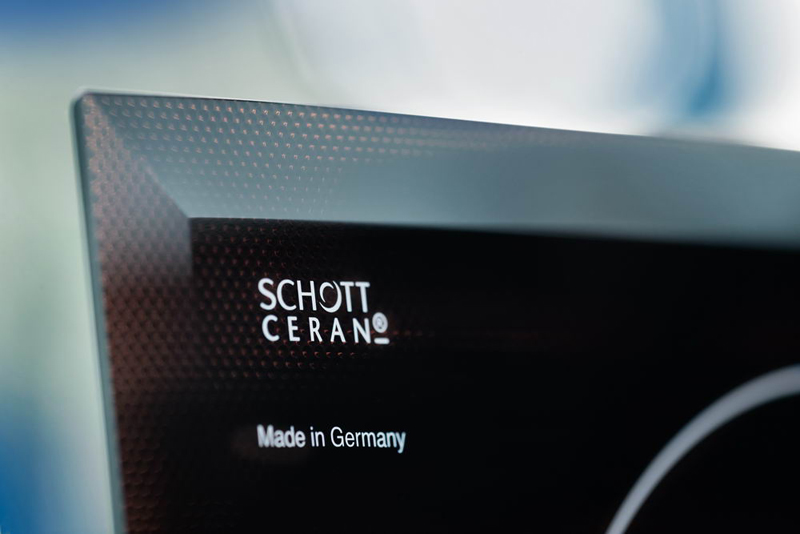 Mặt kính Schott Ceran có khả năng chịu nhiệt, khả năng chống trầy xước và chống va đập .... 