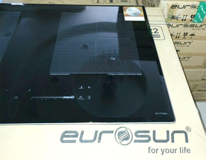 Chất liệu bề mặt Bếp đôi từ Eurosun EU-T715 Pro