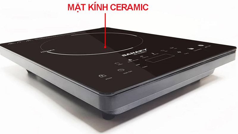 Mặt bếp làm từ kính ceramic cao cấp, cho khả năng chịu lực và chịu nhiệt cao