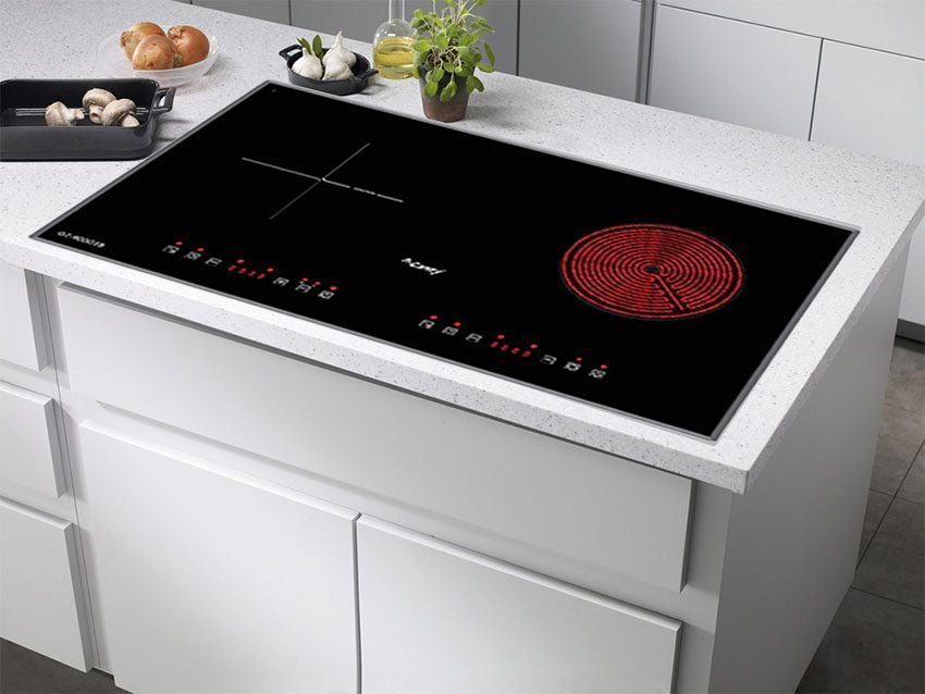 Bếp từ hồng ngoại Canzy CZ 900GEB có thiết kế lắp âm bàn bếp