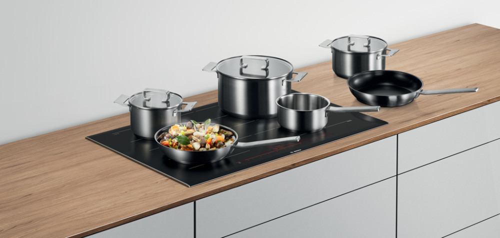 Sử dụng được trên tất cả các loại bếp, truyền nhiệt nhanh