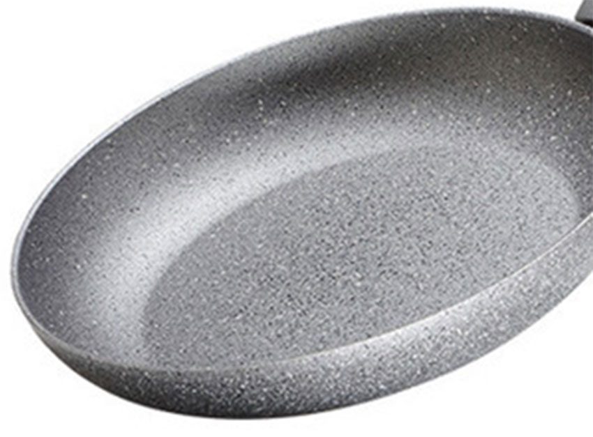 Chảo từ Moneta Frypan Greystone 24cm với lòng chảo trang bị 3 lớp chống dính hiệu quả