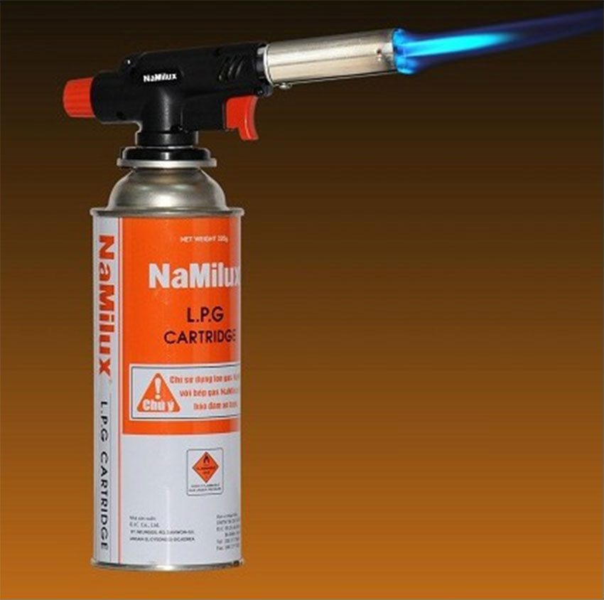 Công suất mạnh mẽ của đèn khò gas Namilux TS1719RN