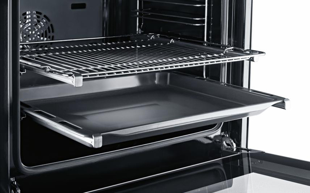 Lò được làm từ chất liệu cao cấp, an toàn và bền bỉ