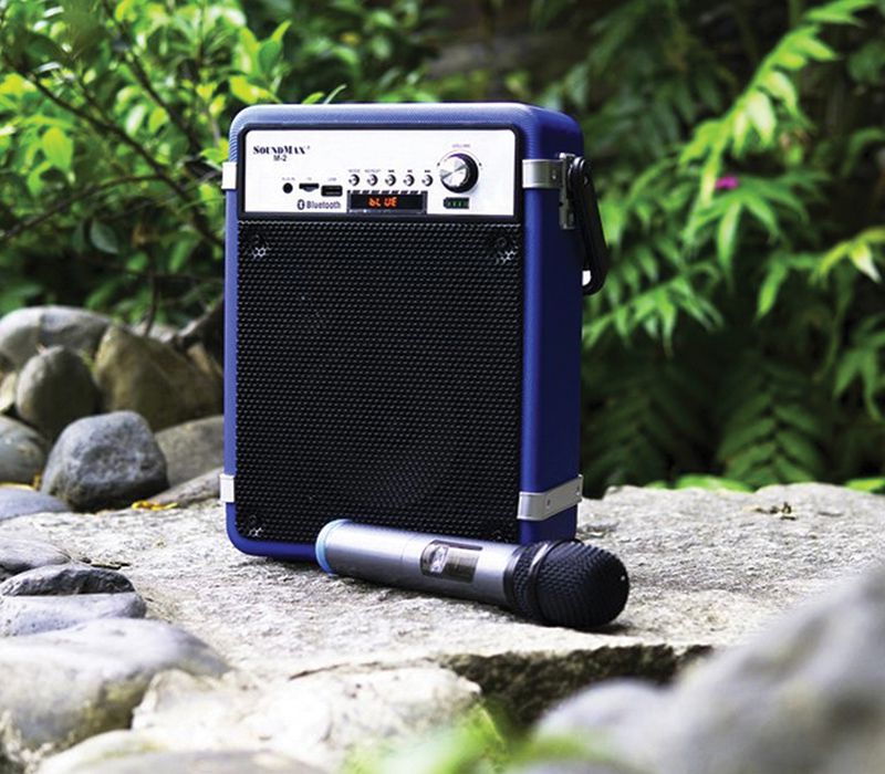 Loa bluetooth SoundMAX M-2 dễ dàng kết nối với máy qua Bluetooth, USB, TF card