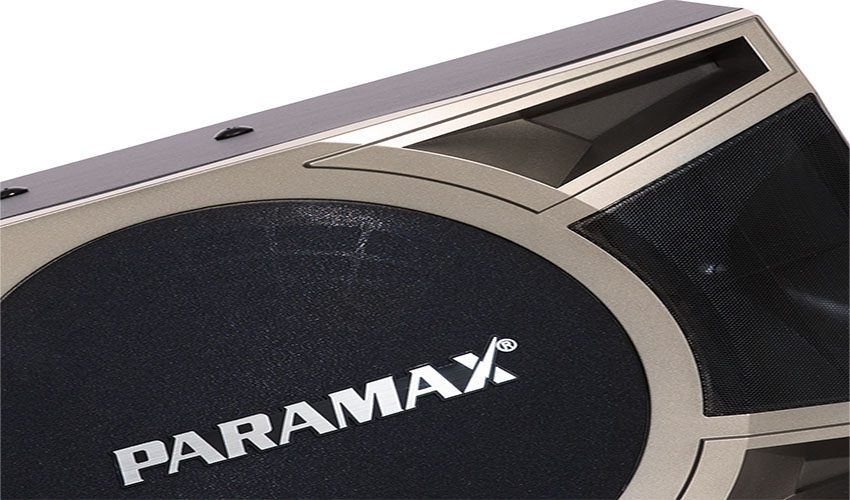 Thiết kế bề mặt của Loa Karaoke Paramax D-2000