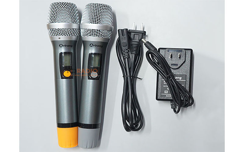 Micro không dây của Loa karaoke xách tay Arirang MB5