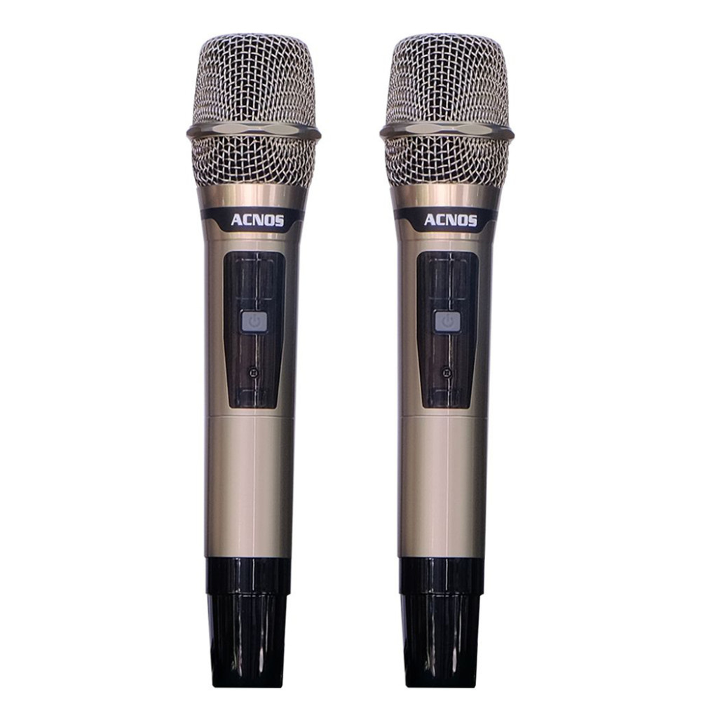Đi kèm với loa là 2 micro không dây UHF, thỏa mãn niềm đam mê ca hát