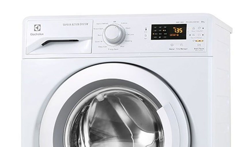 Bảng điều khiển của máy giặt Electrolux Inverter EWF12853