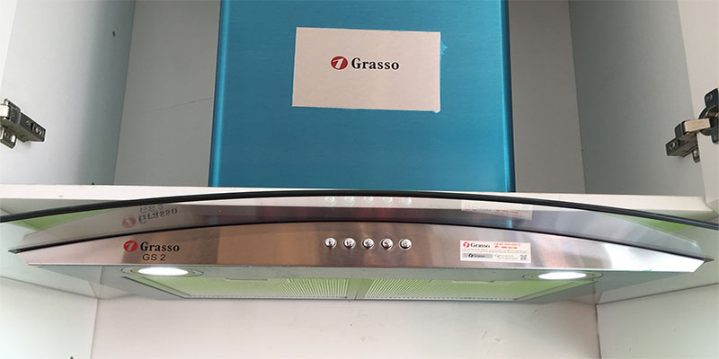 Bảng điều khiển của Máy hút khói khử mùi Grasso GS2-700