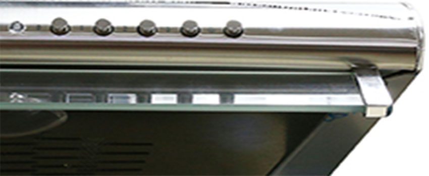 Bảng điều khiển của máy hút mùi Amica OSC621