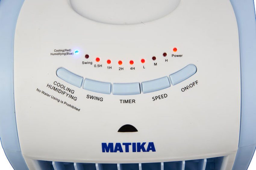 Bảng điều khiển của máy làm mát không khí Matika MTK-80i