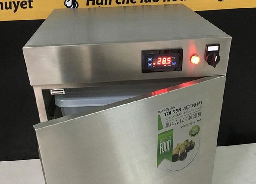 Nút điều chỉnh nhiệt độ của máy làm tỏi đen Việt Nhật VN15