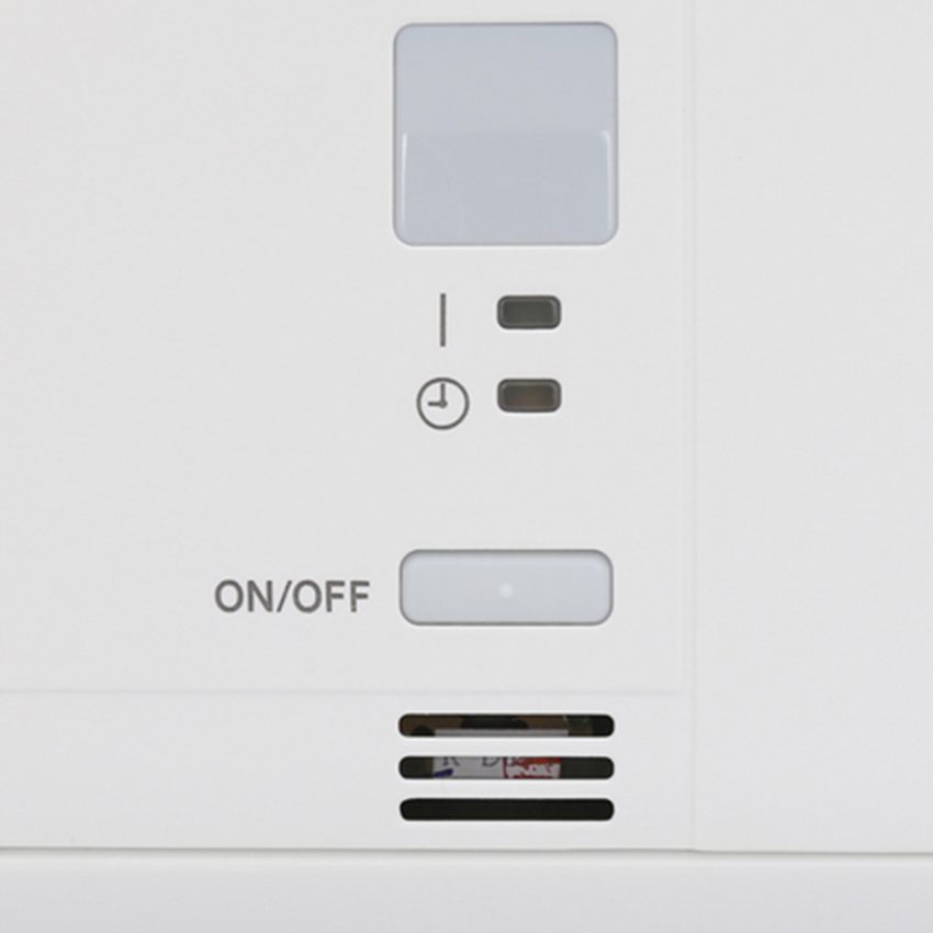 Máy lạnh một chiều Inverter Daikin FTKQ25SAVMV/RKQ25SAVMV với nút nhấn điều khiển