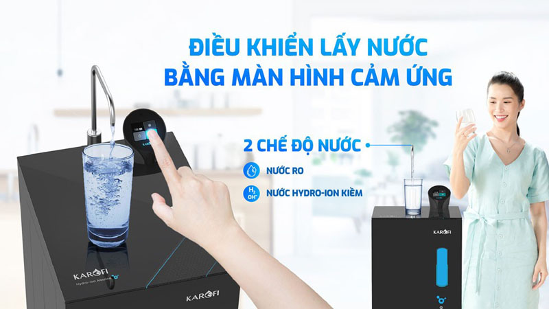 Bảng điều khiển cảm ứng và màn hình LED hiển thị rõ nét