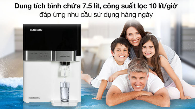 Công suất lọc lên đến 10 lít/giờ, bình chứa có dung tíc 7.5L, đáp ứng nhu cầu sử dụng cho gia đình. 