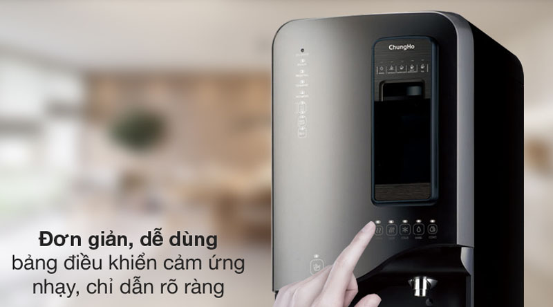 Bảng điều khiển cảm ứng dễ dàng thao tác