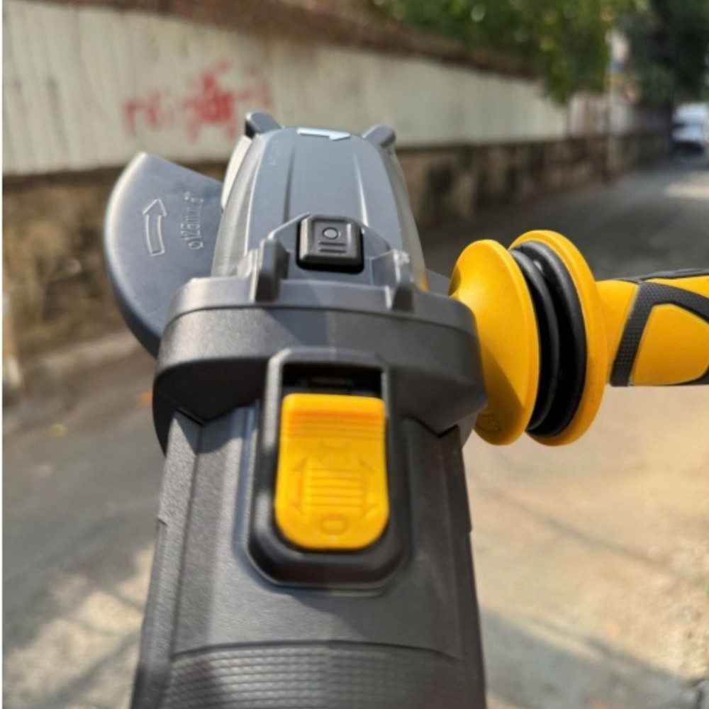 Máy mài góc dùng pin Amaxtools AM125CS-SM  - Hàng chính hãng