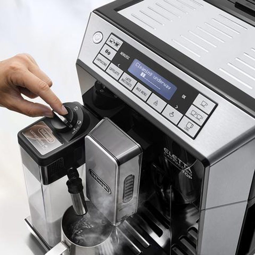 Bảng điều khiển của máy pha cafe tự động DeLonghi ECAM 45.760.B