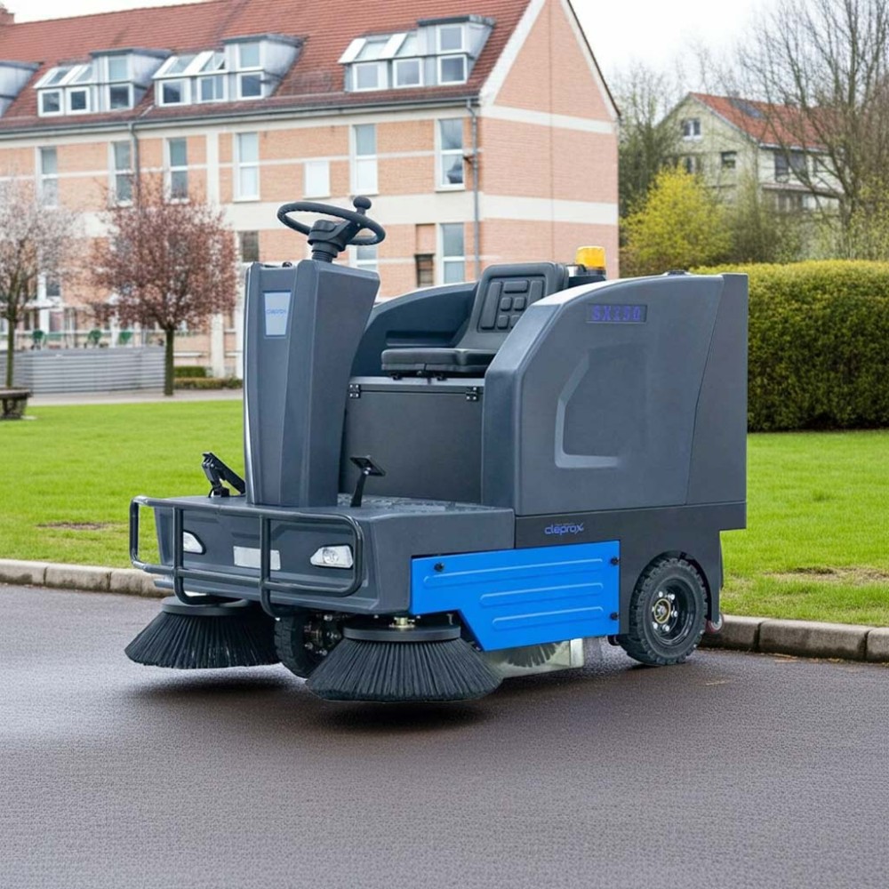 Máy quét rác ngồi lái CleproX SX-150 - Hàng chính hãng