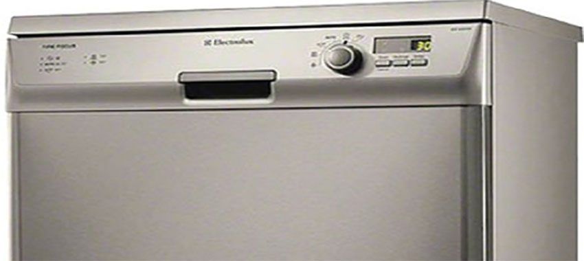Bảng điều khiển của Máy rửa bát Electrolux ESF65050X
