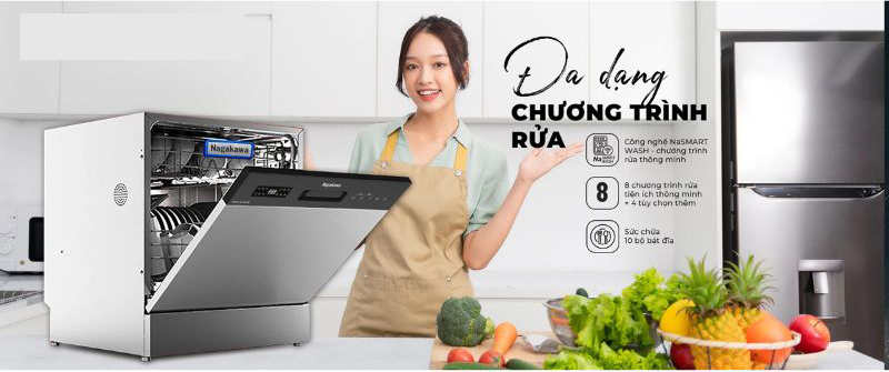 Máy được ứng dụng  8 chương trình rửa cài đặt sẵn và 4 tùy chọn thêm,