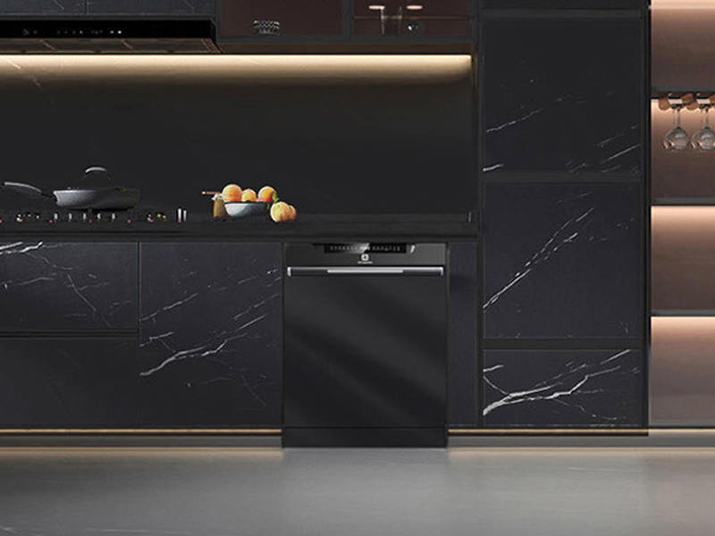Kiểu dáng hiện đại, sở hữu 2 gam màu đen và ghi sang trọng dễ dàng phối hợp với nhiều thiết kế nội thất bếp