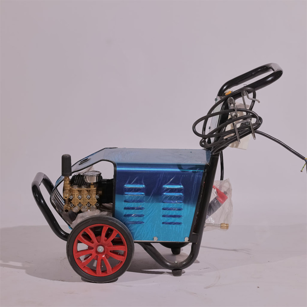 Máy rửa xe cao áp Toboki TOK-5500 - Hàng chính hãng