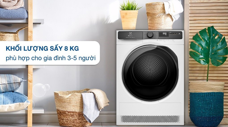 Máy có khối lượng sấy 8kg phù hợp với gia đình từ 3-5 thành viên.