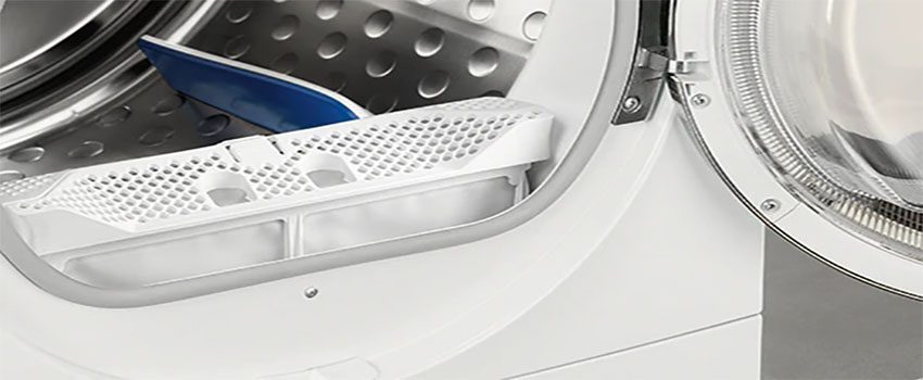 Thiết kế lổ thông khí của Máy sấy quần áo cửa trước Electrolux EDC704GEWA