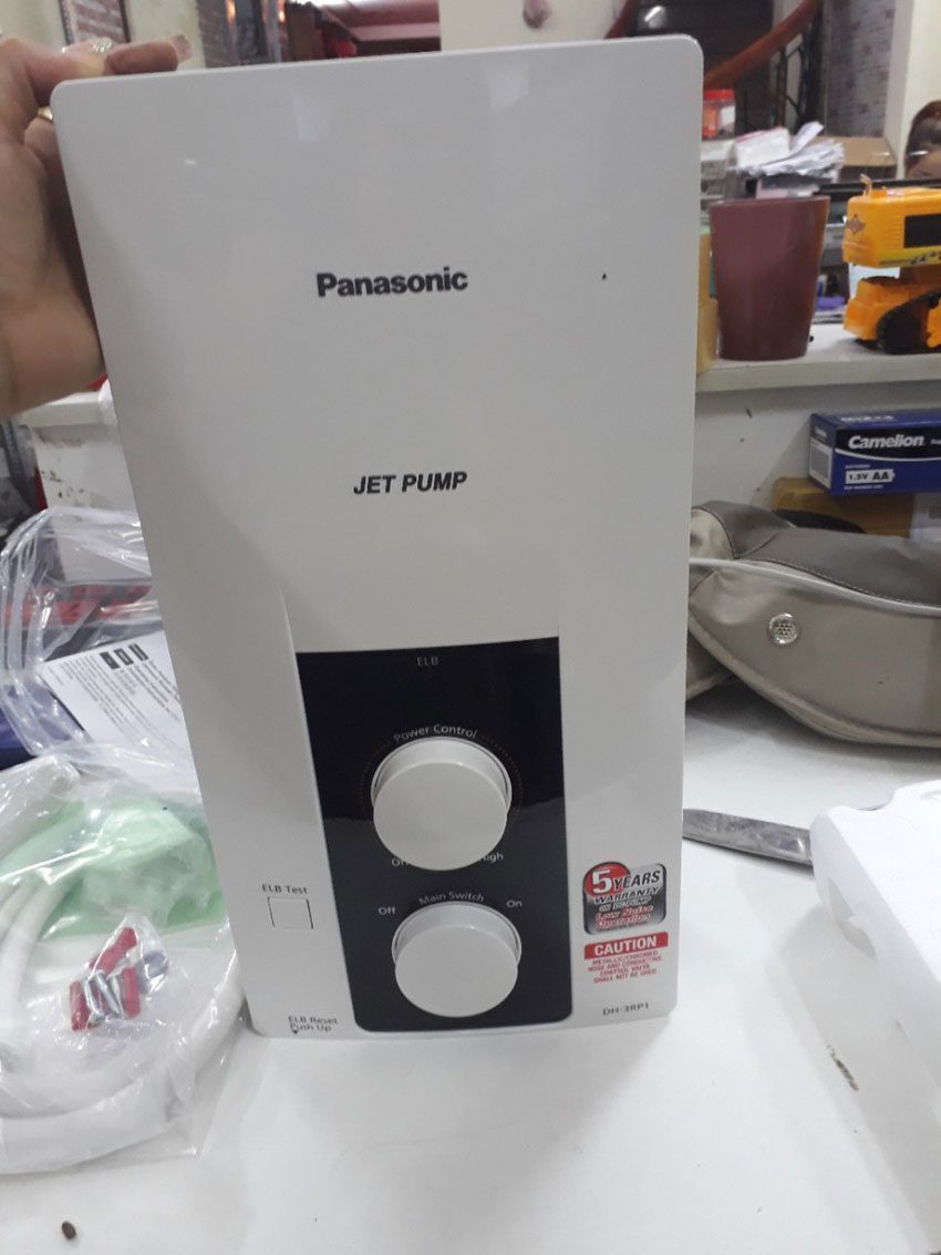 Máy tắm nước nóng Panasonic DH-3RP1VK