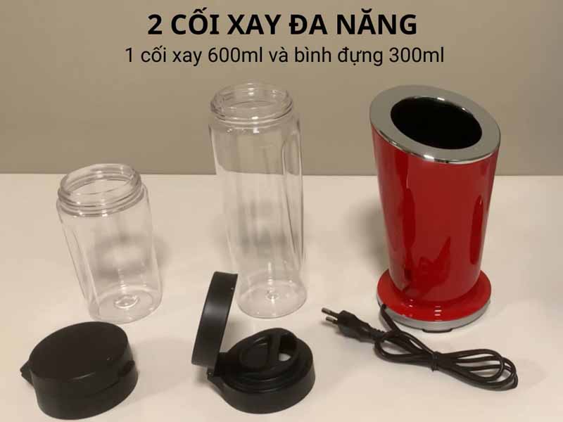 Máy gồm 2 cối xay có dung tích khác nhau