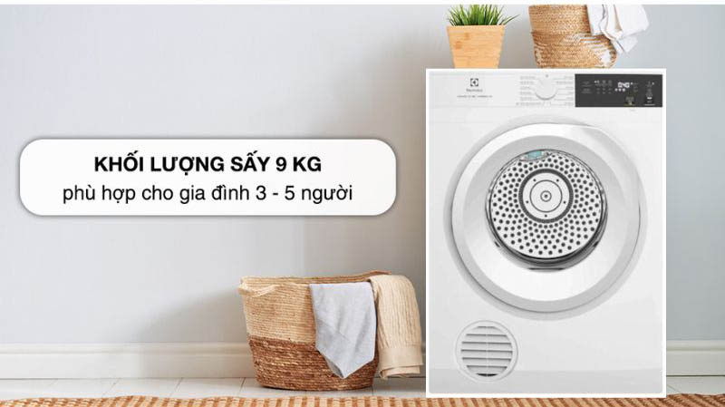 Khối lượng sấy 9kg, phù hợp cho gia đình 3-5 người