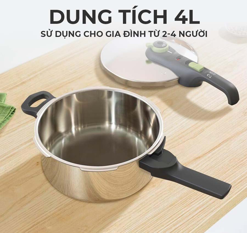 Nồi có dung tích 4L giúp nấu được lượng lớn thực phẩm phù hợp gia đình đông người.