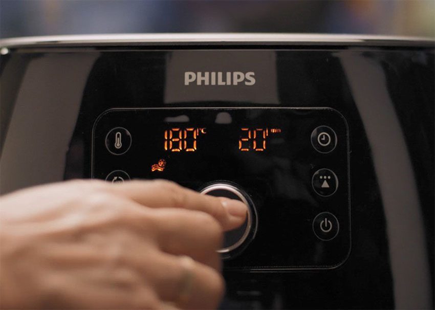 Bảng điều khiển của Nồi chiên không dầu Philips HD9653/90 XXL