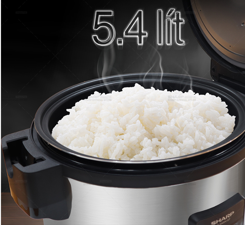 Dung tích cực đại đến 5.4 lít, thích hợp dùng để nấu cơm cho lượng lớn người dùng (khoảng 10-15 người) 