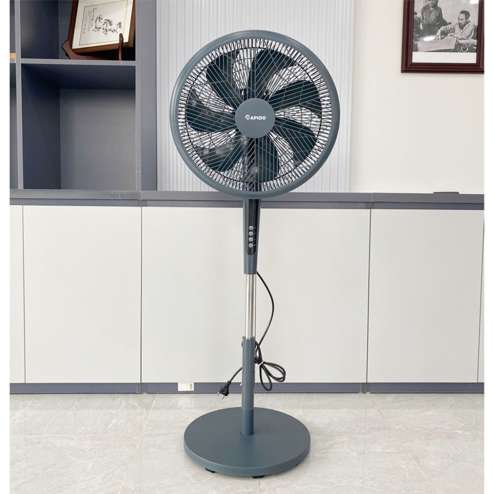Quạt đứng Rapido RWF–45PGM - Hàng chính hãng