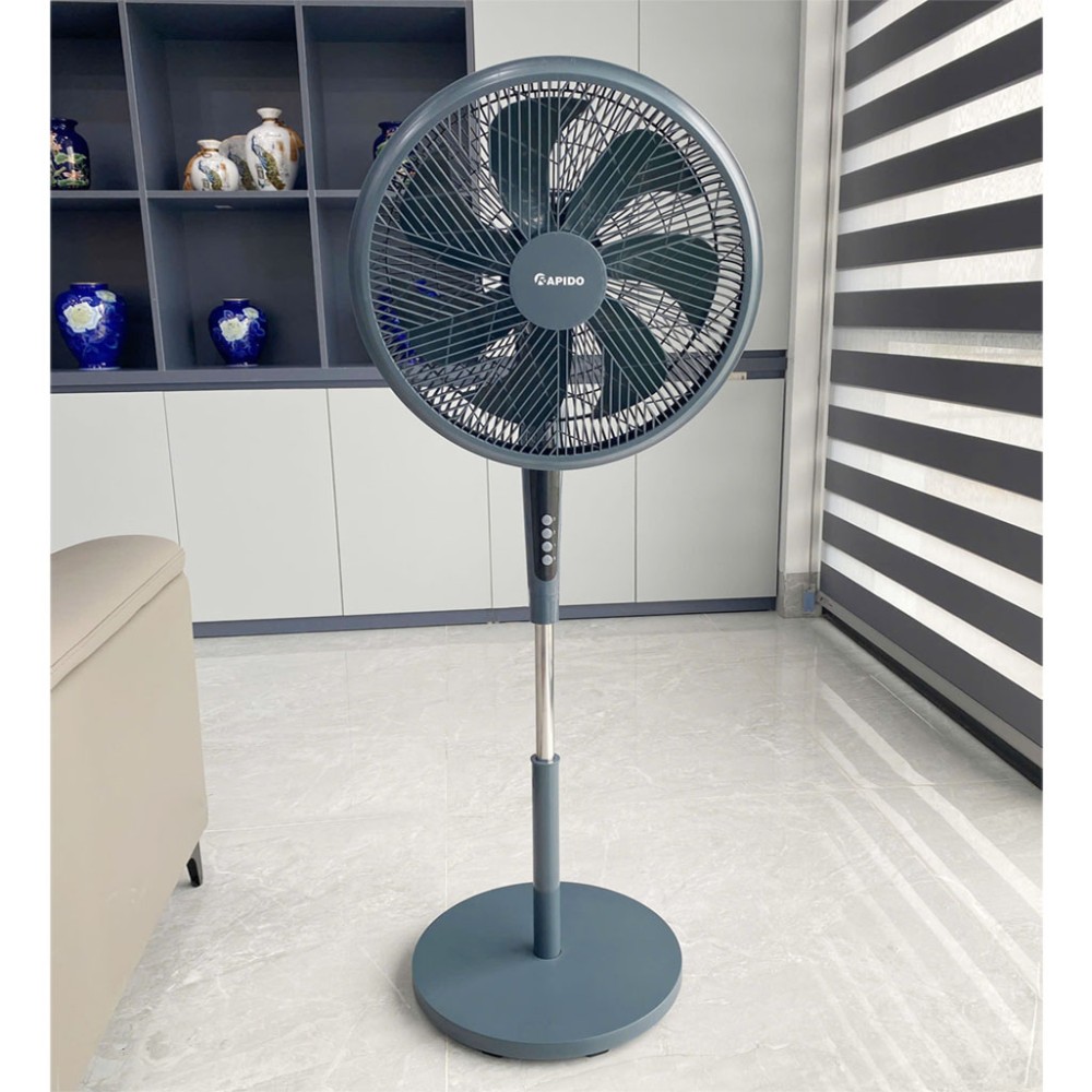 Quạt đứng Rapido RWF–45PGM - Hàng chính hãng