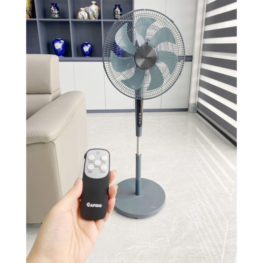 Quạt đứng Rapido RWF–45SGD - Hàng chính hãng