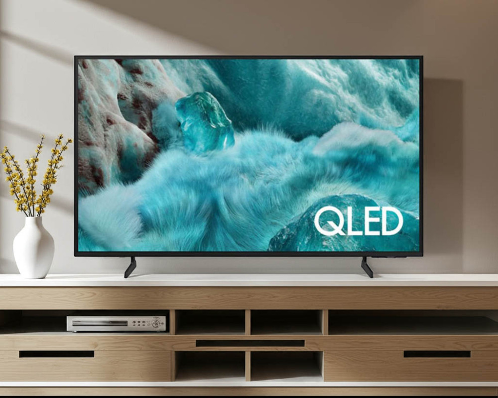 Kích thước 55 inch, chiếc tivi này thích hợp cho những không gian từ 20 -30m2