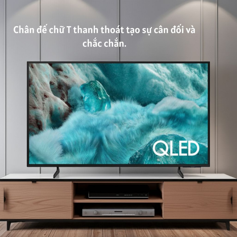 Chân đế chữ T thanh thoát tạo sự cân đối và chắc chắn.