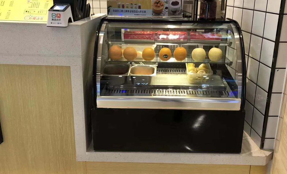 Tủ mát trưng bày bánh kem Unibar UBCK-1200C 4