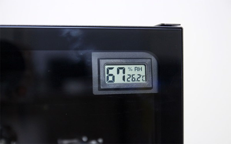 Đồng hồ hiển thị nhiệt độ và độ ẩm của Tủ chống ẩm Andbon AB-21C