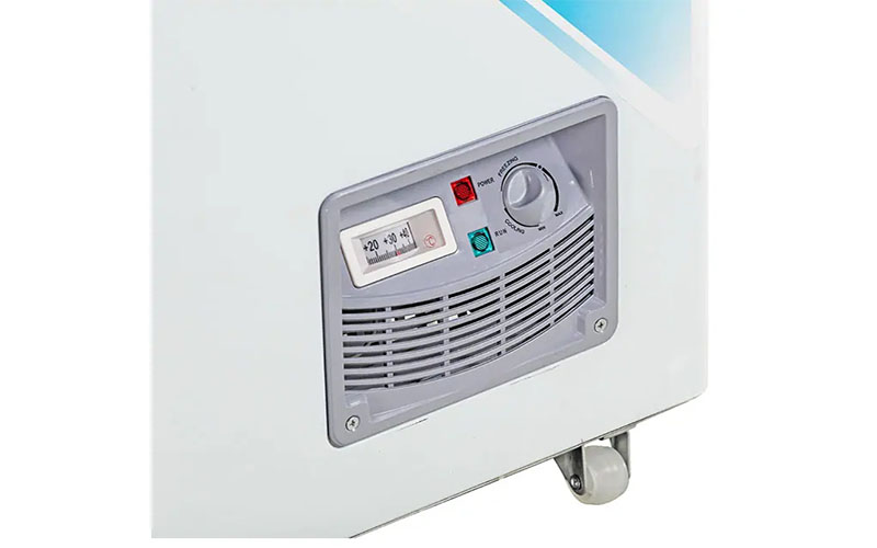 Bảng điều khiển của Tủ đông Inverter Alaska HB-1100CI