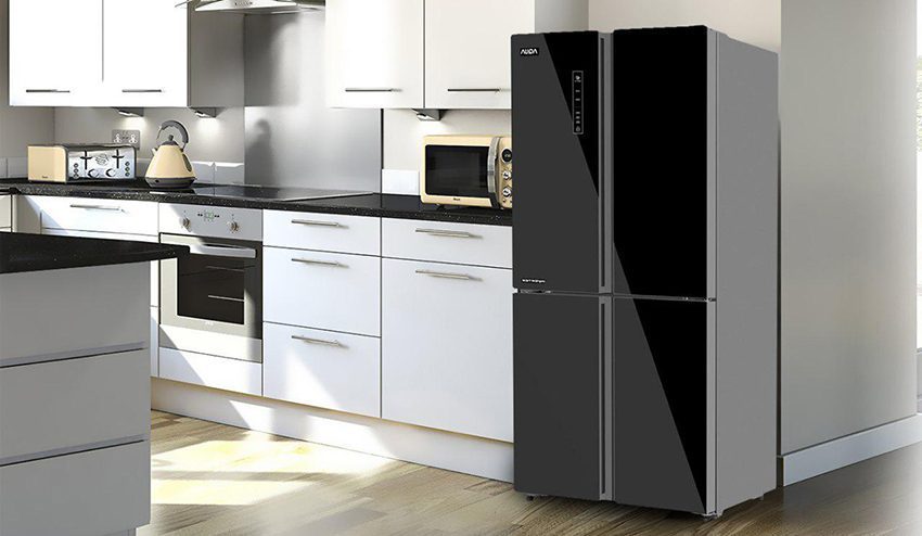 Tủ lạnh bốn cửa inverter Aqua AQR-IG525AM GB với thiết kế sang trọng