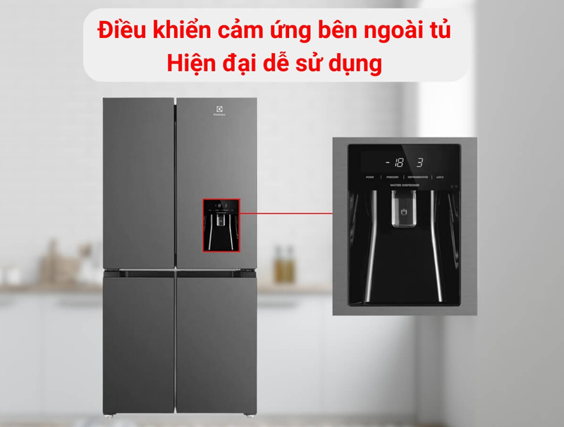 Bảng điều khiển cảm ứng và ngăn lấy nước mát bên ngoài tiện dụng