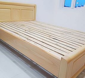 Giường gỗ sồi Nga 1m4x1m6 - Hàng chính hãng