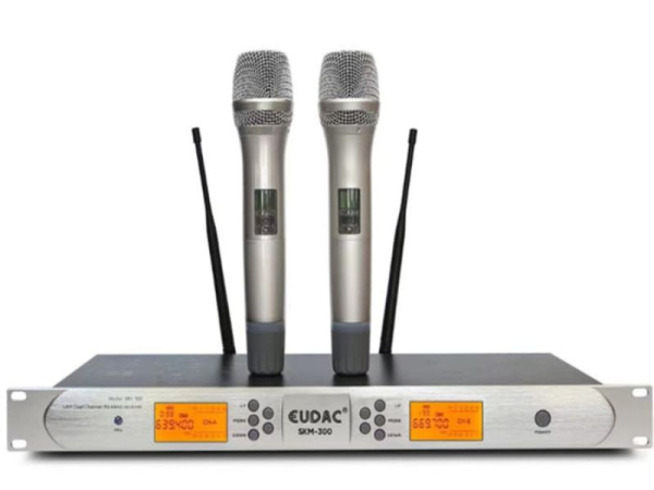 Micro không dây Eudac Audio SKM-300 - Hàng chính hãng